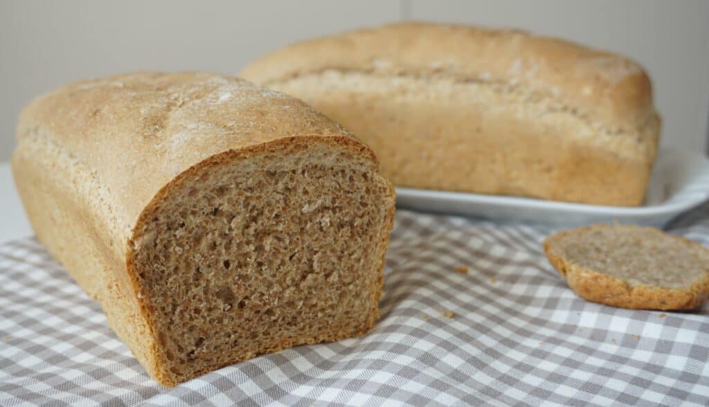 Fiber benefits in your breads from grinding your own flour