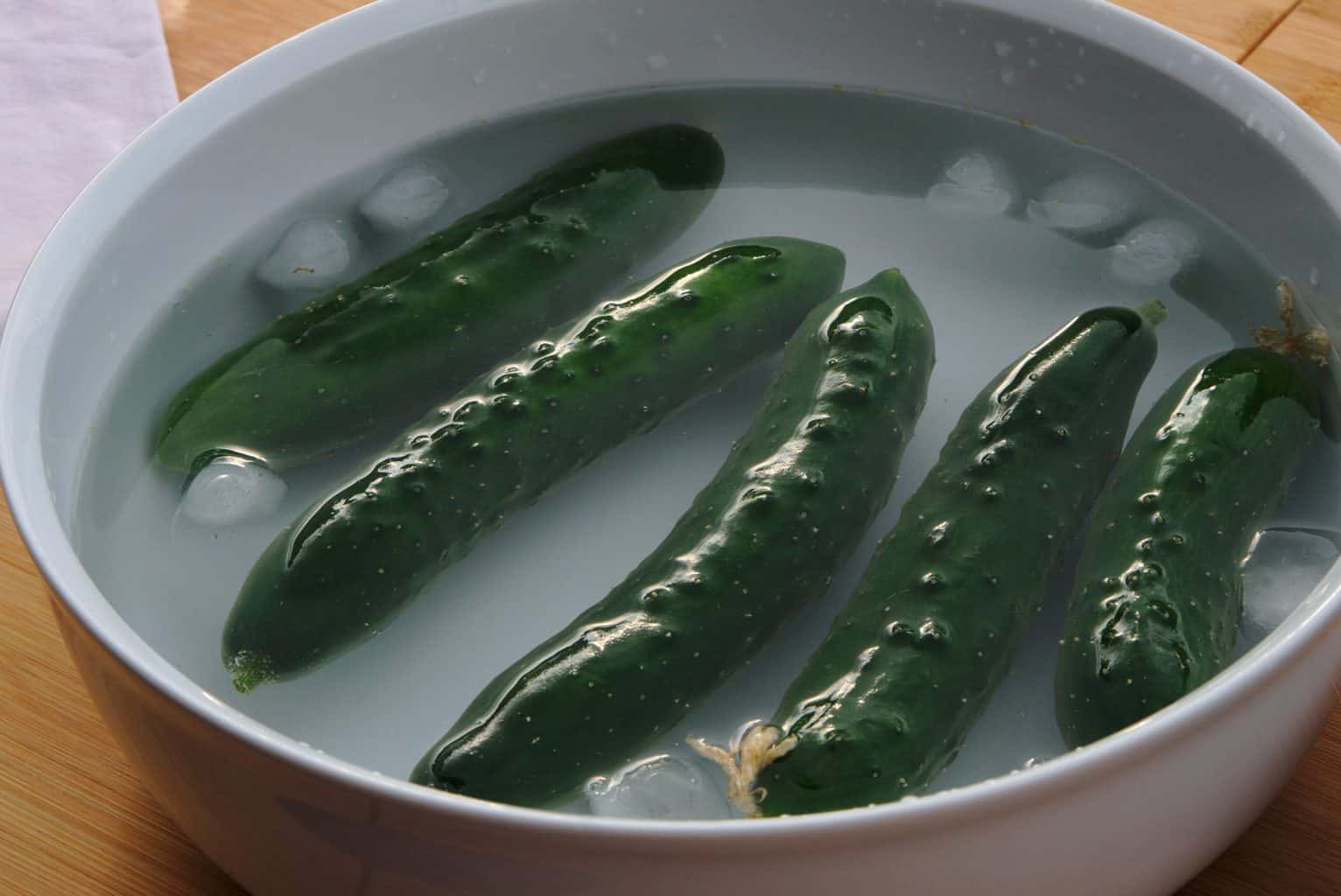 Homemade Fermented Cucumber Pickles