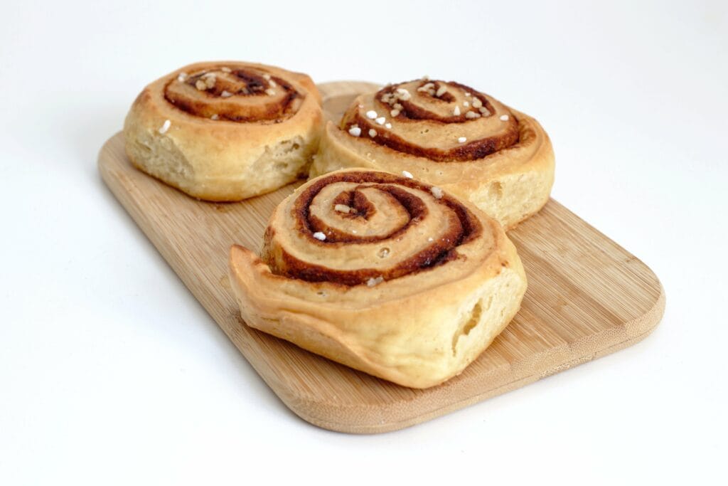 Easy Cinnamon Rolls